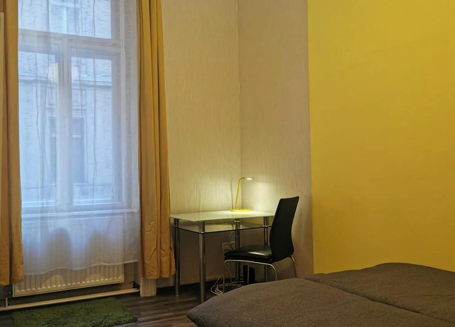 Emerald Apartment 布达佩斯