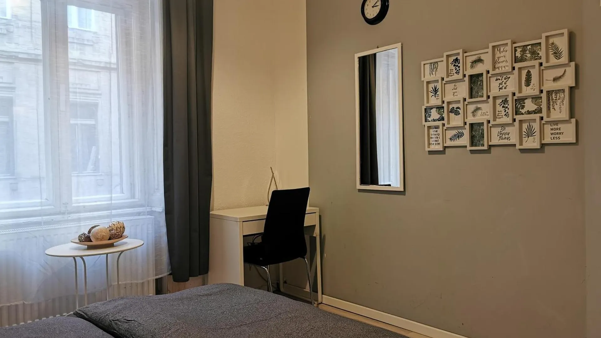 Emerald Apartment 布达佩斯